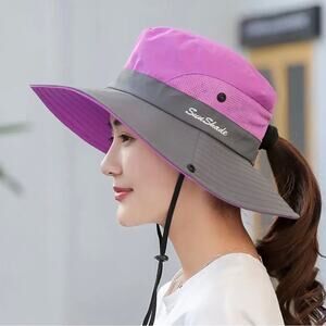 New women’s ponytail sun hat